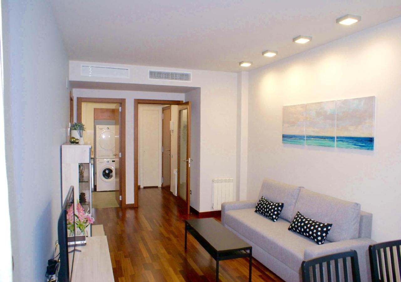 Carmed Homely Apartment By Hlclub Agency Vilanova i la Geltrú Buitenkant foto